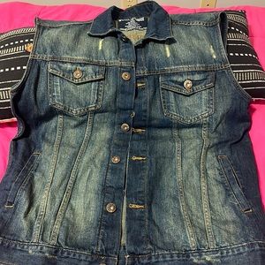 Men’s Jean Vest